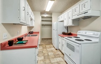 Quiet Creek Apartment Homes