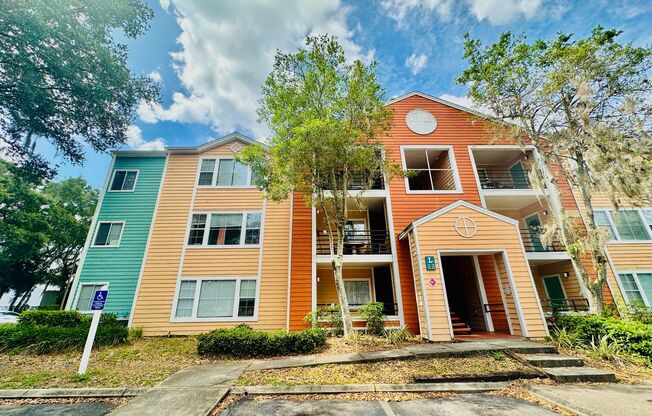 Newly Renovated 4BR/2BA Near UF - Resort-Style Amenities + Prime Location!