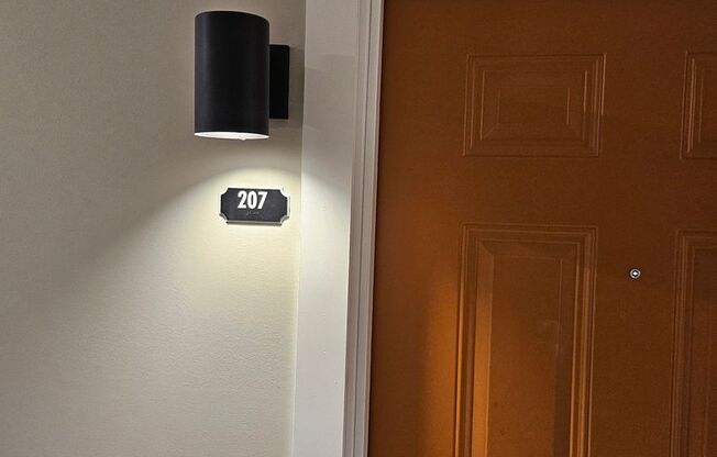 3 beds, 2 baths, 1,218 sqft, $1,450, Unit Neptune 207