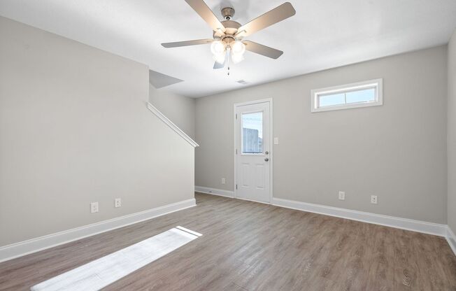 3 Bedroom 3 Bath Townhomes For Rent Near 101st!