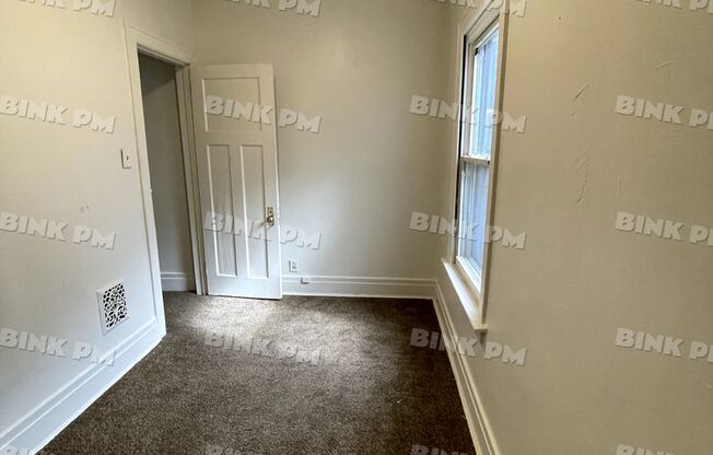 2 beds, 1 bath, $800, Unit Unit 1