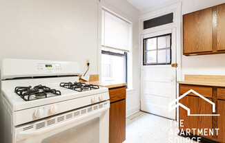 3525 N Racine Ave GN-E2
