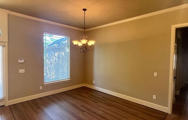 Lovely 4-Bed 2.5-Bath In Edmond