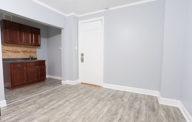 Studio, 1 bath, $1,045, Unit 505