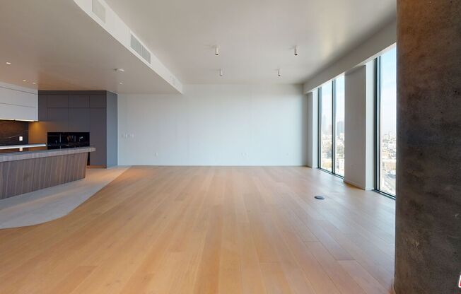 2 beds, 2.5 baths, 2,802 sqft, $18,995, Unit PH15