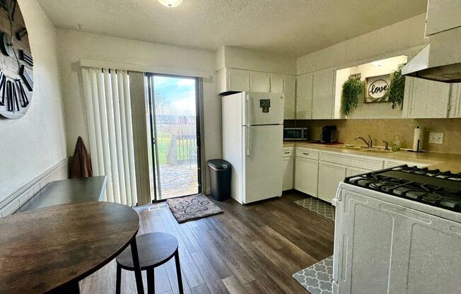 6024-6026 Campus Park SE