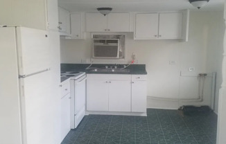 Comfortable 2 Bed 1 Bath Home