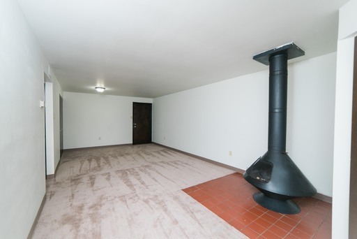 1 bed, 1 bath, 750 sqft, $735, Unit Unit 063