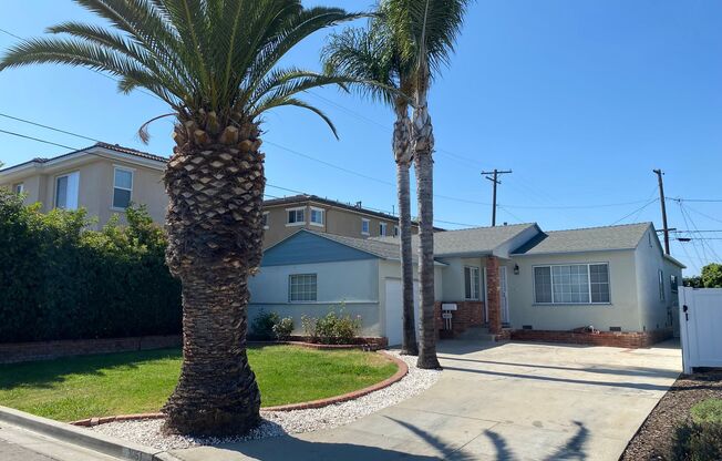 3-Bed, 2-Bath Home, + Bonus Room/Office .... $4,295-Open House  7/2, 7/3 and 7/8 5pm-6pm
