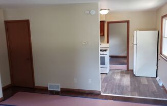 1 bed, 1 bath, 789 sqft, $799