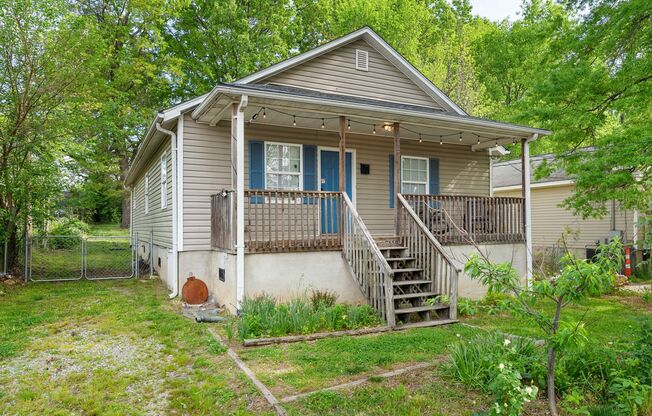 Great Bungalow with Huge Fenced in Backyard.  Available May 1st!