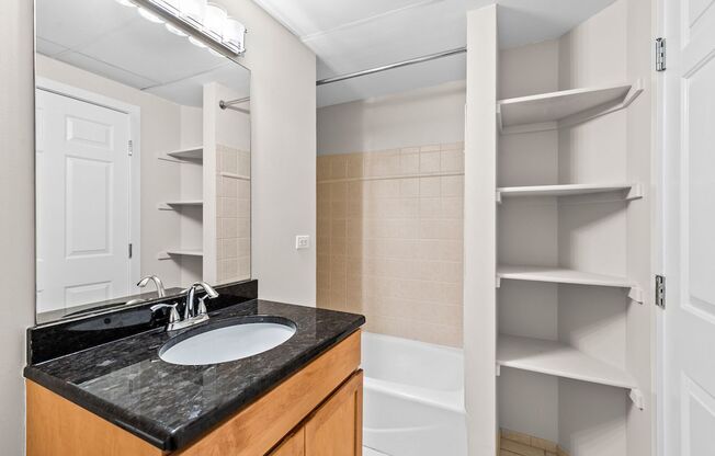 2 beds, 2 baths, $2,350, Unit # 406