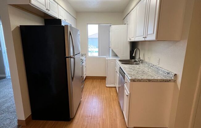 Canyon Club Apartments
