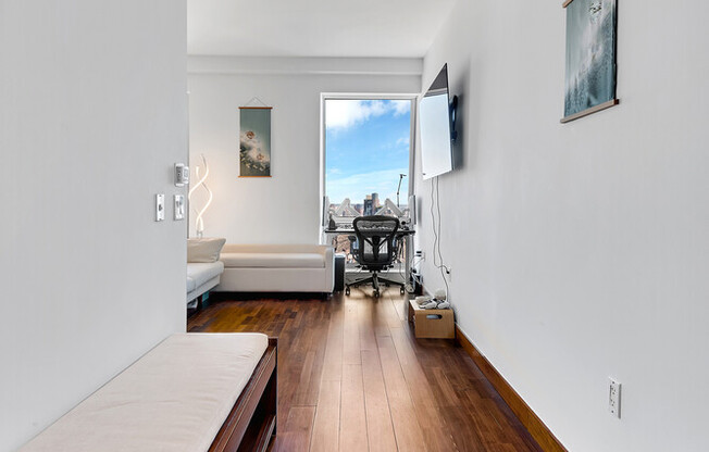 1 bed, 1.5 baths, 806 sqft, $6,850, Unit 45B