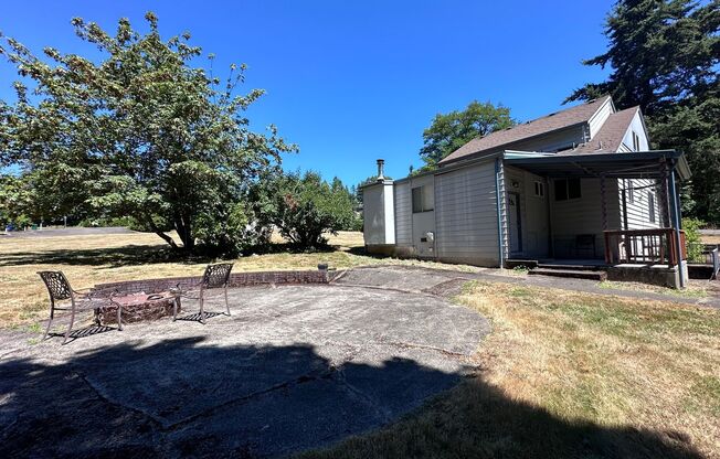 Lewis & Clark Graduate/Law Students ONLY