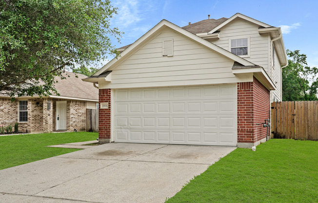 2934 CYPRESS IS DR