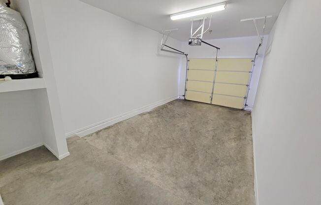 1 bed, 1 bath, 902 sqft, $2,629