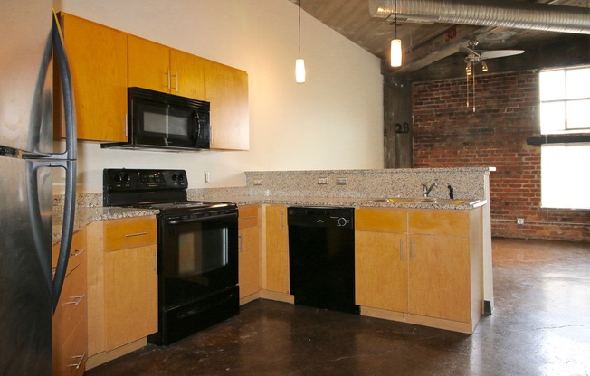 2 beds, 1 bath, 884 sqft, $1,595, Unit APT 3D