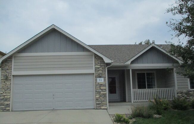 Beautiful 5 bed, 3 bath, ranch style home for rent in Severance!!