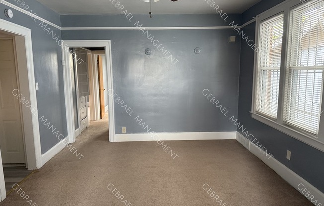 5149 5151 S MARTINDALE