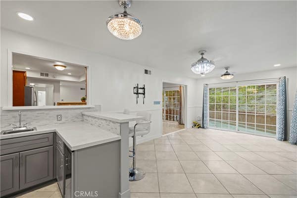 10685 LEDEEN DR