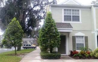 1050 VINELAND PL
