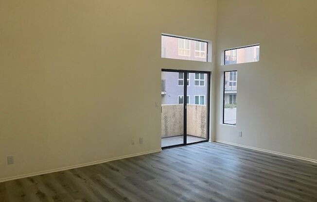 2 beds, 2 baths, 1,000 sqft, $3,188, Unit 07