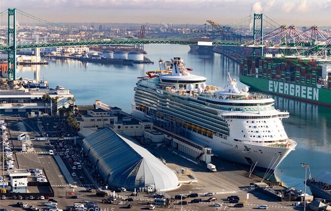 1 bed, 1 bath, 650 sqft, $2,609, Unit 721