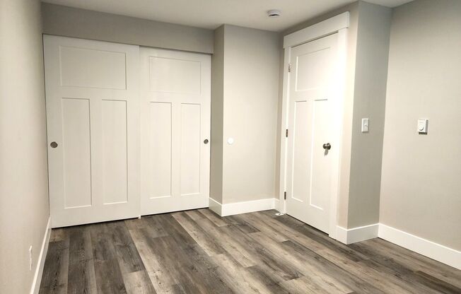 2 beds, 1.5 baths, 950 sqft, $1,995, Unit T10