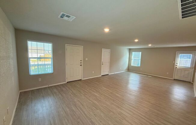 3-Bedroom, 2-Bathroom Home in New Braunfels