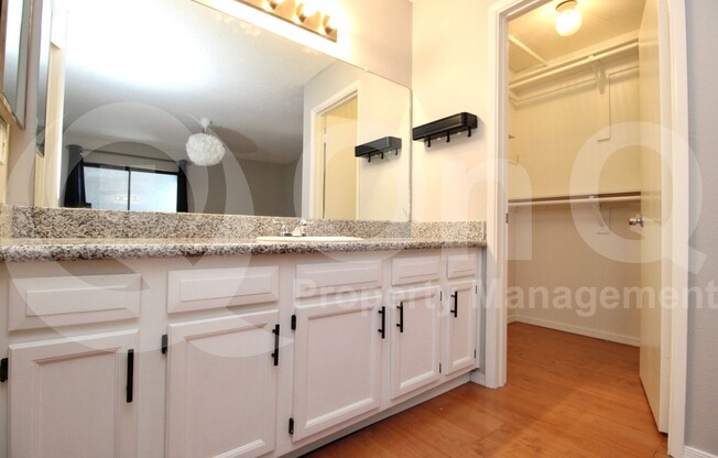 2 beds, 2 baths, 1,130 sqft, $1,675, Unit 2076
