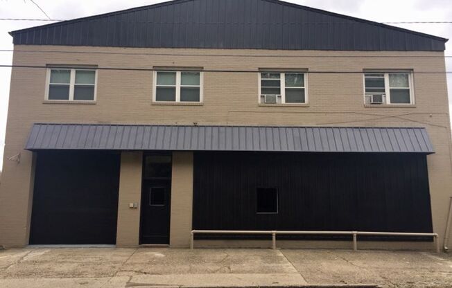 414 East Lincoln Ave