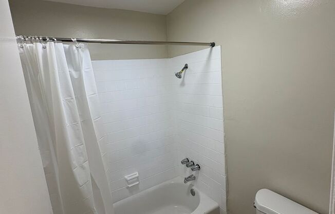 1 bed, 1 bath, 756 sqft, $1,795, Unit Unit 102