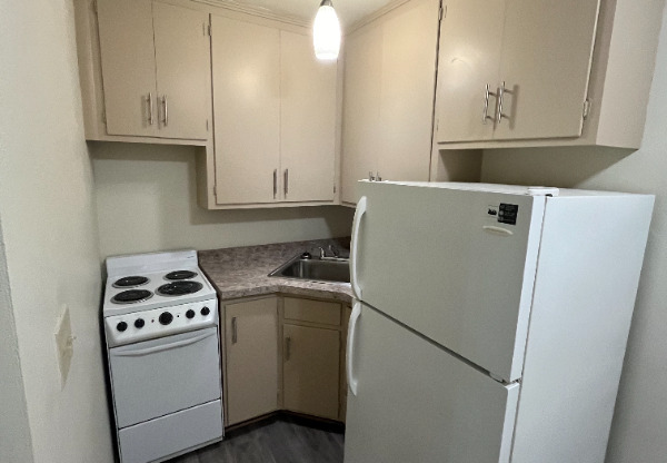 3145 S 47 ST