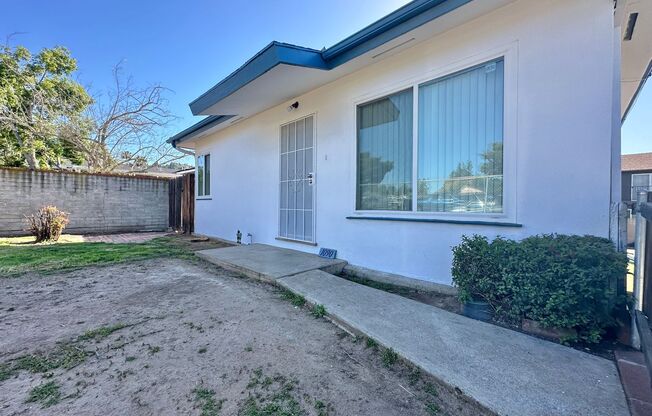 NEWLEY UPGRADED 2 Bedroom home with 2 Car Garage!
