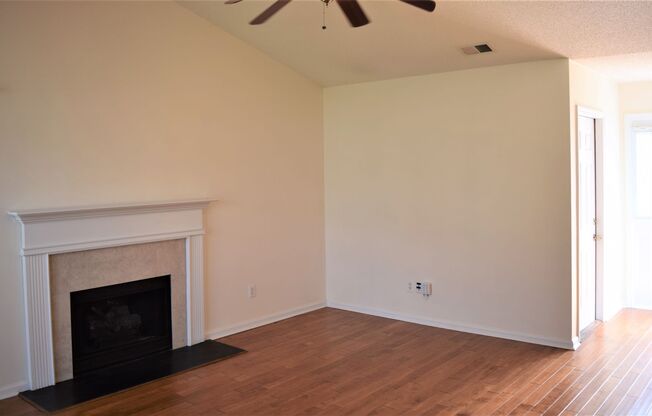 Cute Ranch Style Home - Fenced Yard