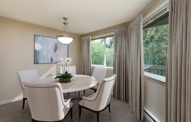 Meydenbauer Park Apartments