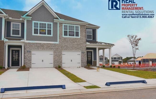 Brand new Townhome in Murfreesboro! Attached garage!