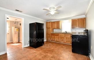 206 OTTAWA AVE