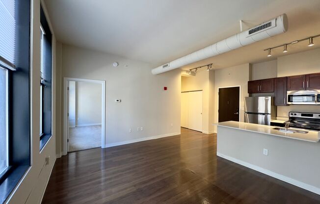 1 bed, 1 bath, 499 sqft, $1,550, Unit HA-604