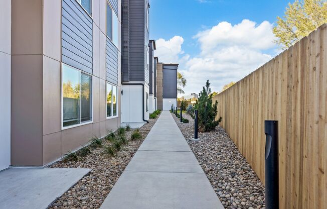 Studio, 1 bath, $1,350, Unit B104