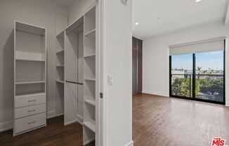 2 beds, 2 baths, 974 sqft, $3,395, Unit 110