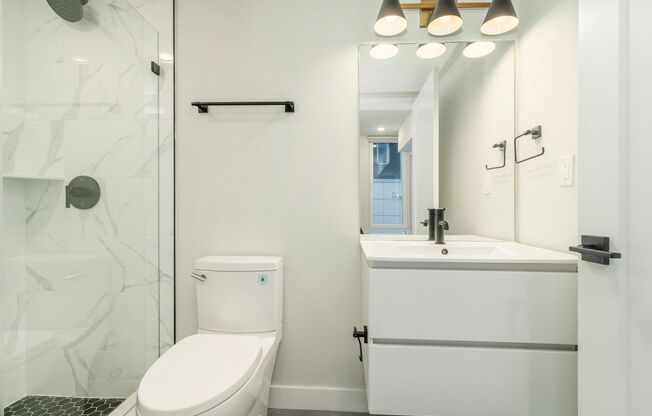 1 bed, 1 bath, 650 sqft, $1,775, Unit 405
