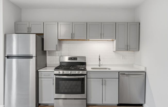 Studio, 1 bath, 207 sqft, $1,495, Unit 302