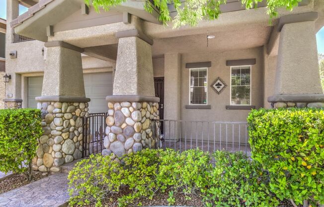 AMAZING SUMMERLIN HOME IN GREAT COMMUNITY
