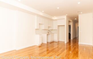 78 West Cottage St