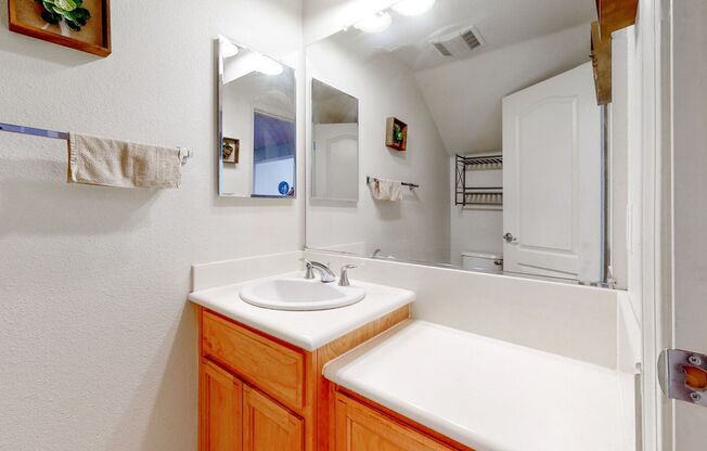 "Coming Soon" 3-Bedroom in Santa Clara- $4,600/mo