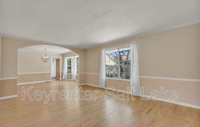 1779 E MICHAEL WAY