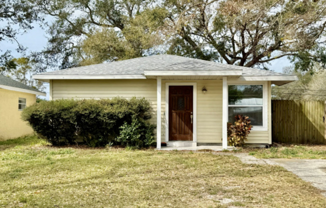 1348 FRIEND AVE