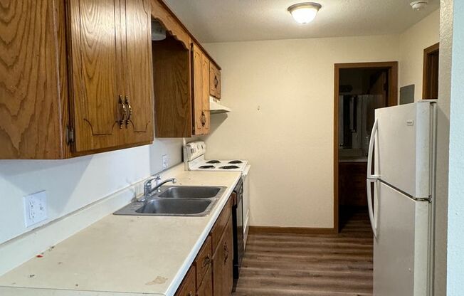 1 bed, 1 bath, 650 sqft, $615